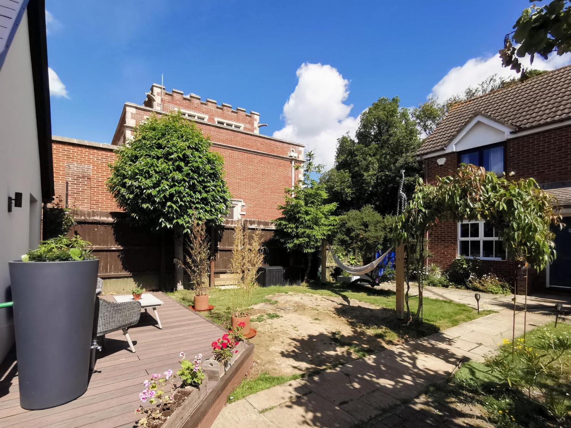 Hastings Casita, 'Little House' Self Contained Garden Lodge, Close To Town And Seafront Екстериор снимка