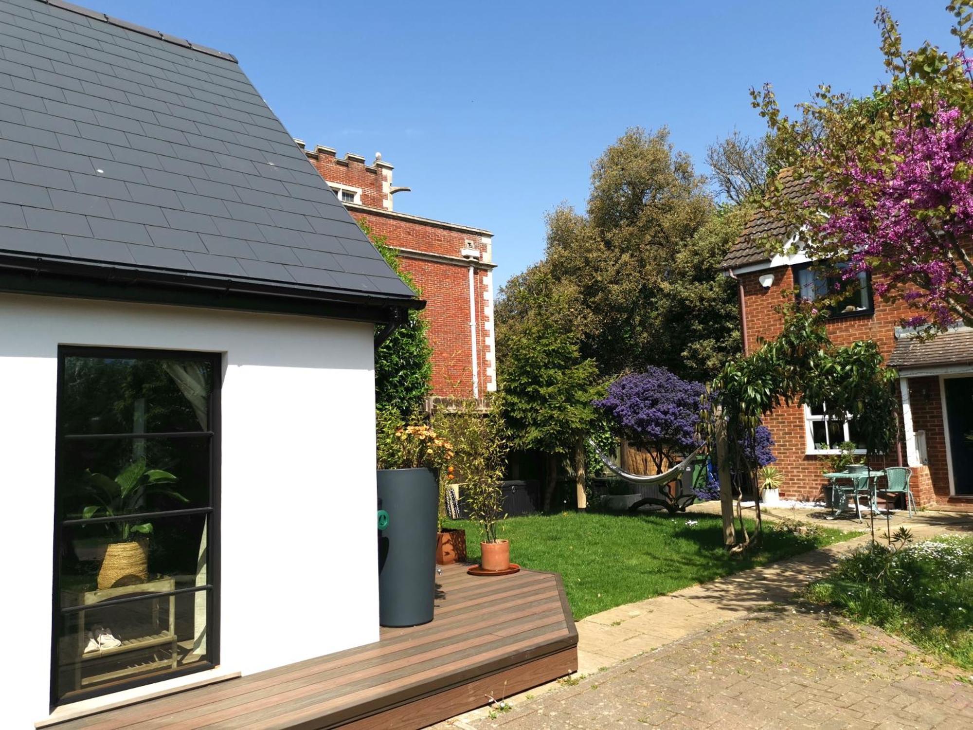 Hastings Casita, 'Little House' Self Contained Garden Lodge, Close To Town And Seafront Екстериор снимка